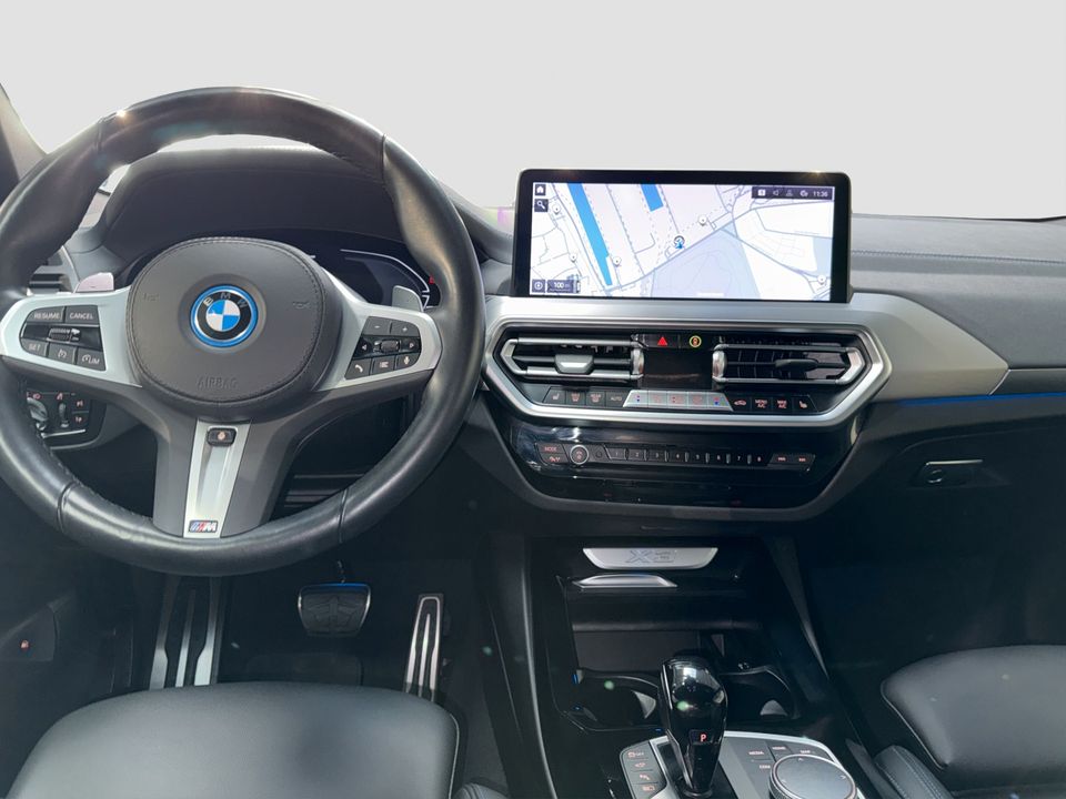 BMW X3 xDrive30e AT Navi Bluetooth PDC MP3 Schn. foto 13