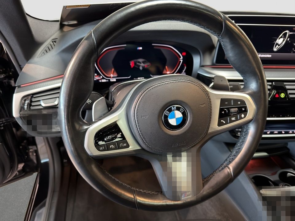 BMW 530d xDrive Navi Leder Tempom.aktiv Glasdach foto 11