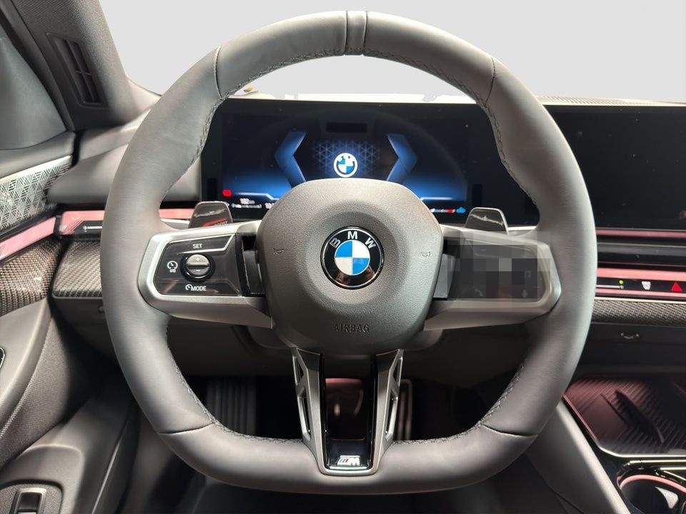 BMW 520d M-Sport Inno B&W DA+ PA+ Glow Travel Shadow foto 12