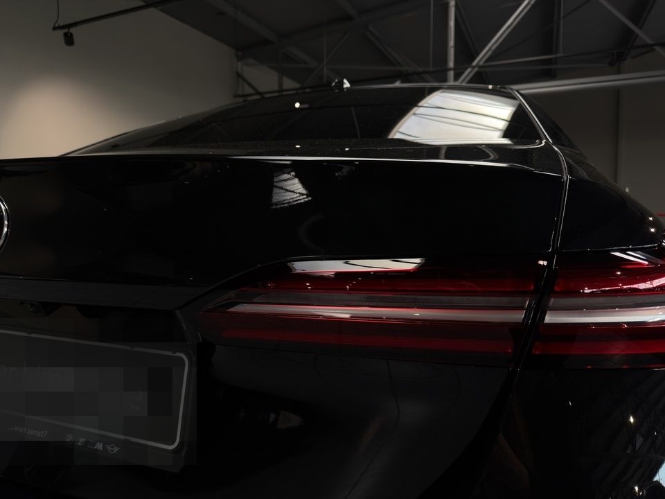 BMW 520d M-Sport Inno B&W DA+ PA+ Glow Travel Shadow foto 18