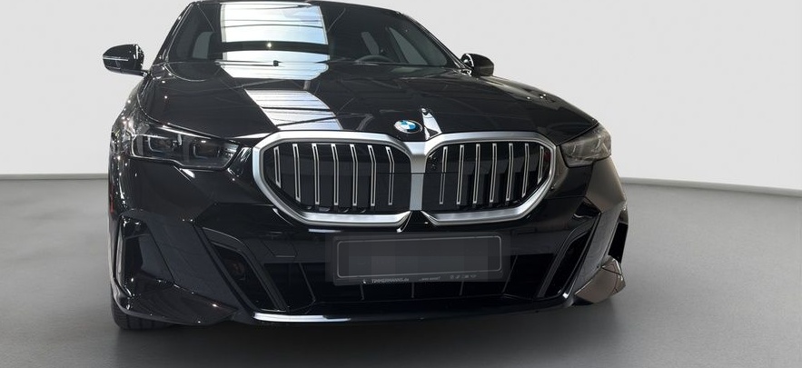 BMW 520d M-Sport Inno B&W DA+ PA+ Glow Travel Shadow foto 8