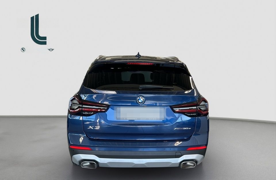 BMW X3 xDrive30e foto 4