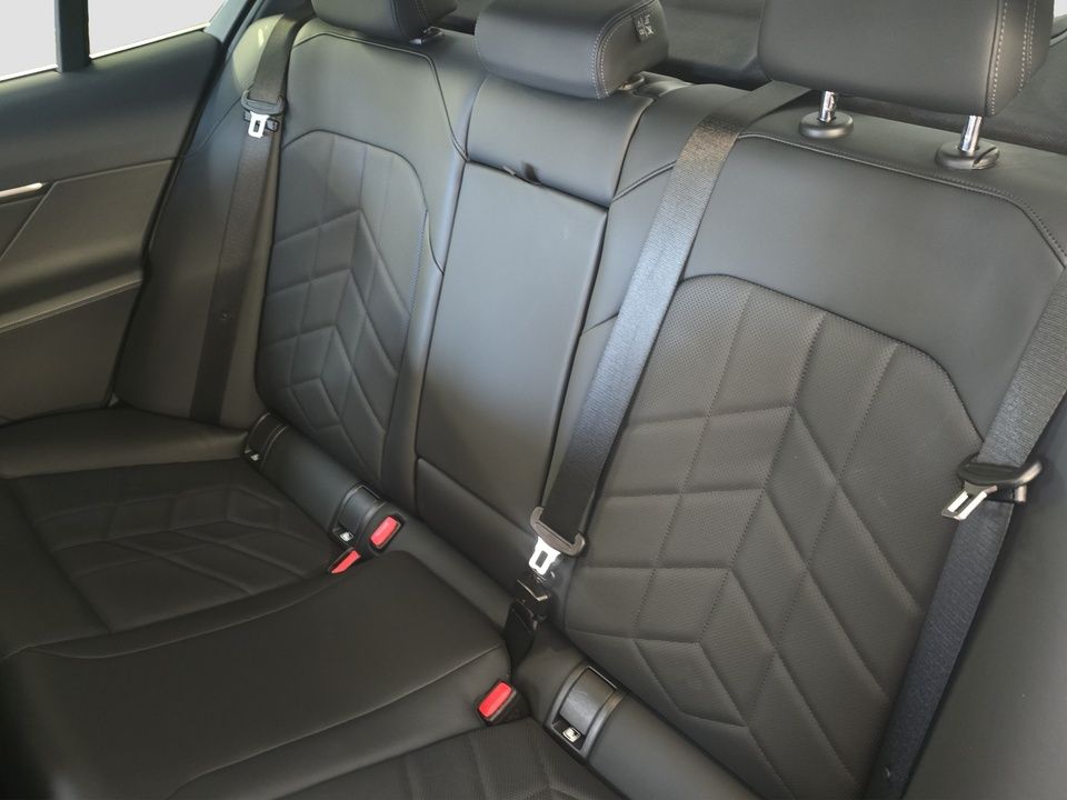 BMW 520d M Sportpaket Komfortsitze Komfortzugang foto 14