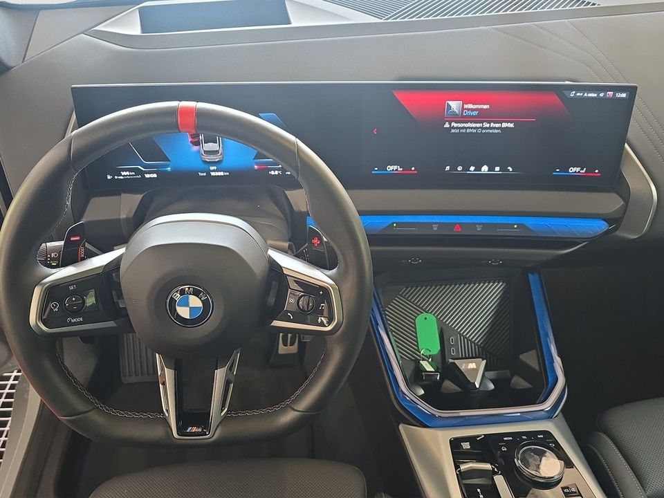 BMW X3 M50 AT Panorama Klimaaut. AHK Memory vorn foto 13
