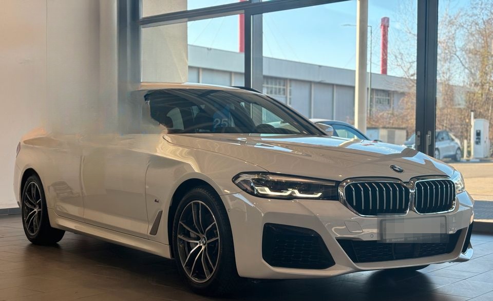 BMW 540i xDrive Touring M Sportpaket Sport Aut. AHK foto 11