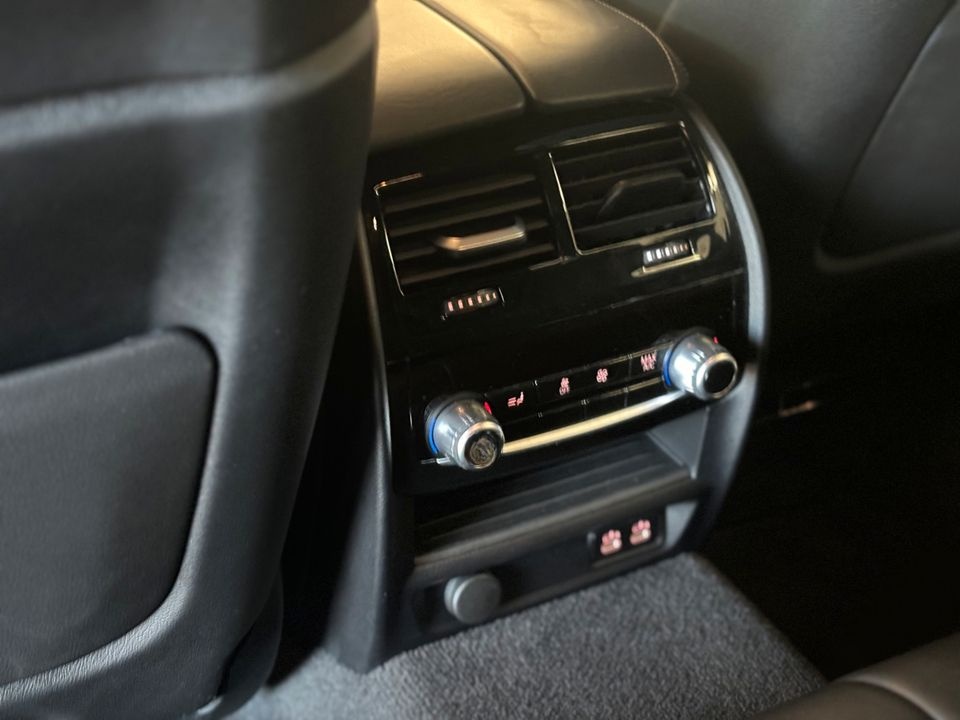 BMW 540i xDrive Touring M Sportpaket Sport Aut. AHK foto 23