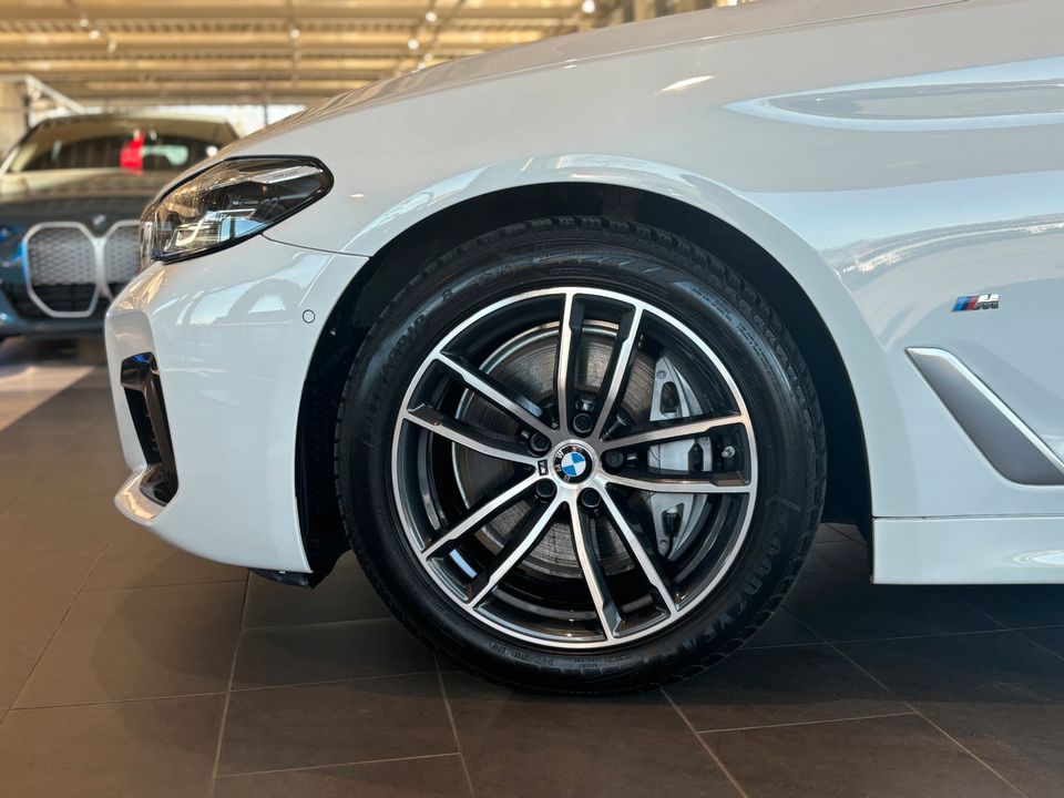BMW 540i xDrive Touring M Sportpaket Sport Aut. AHK foto 4