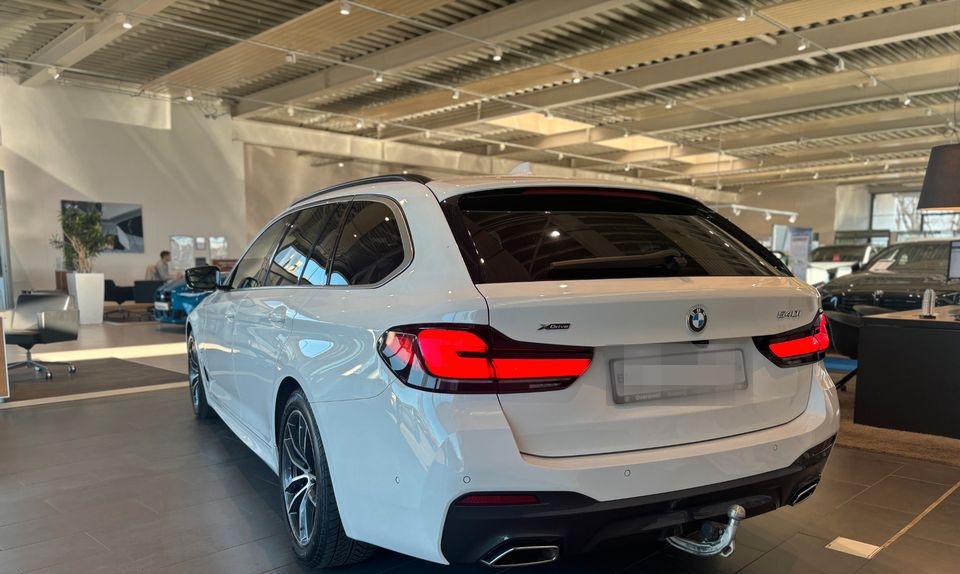 BMW 540i xDrive Touring M Sportpaket Sport Aut. AHK foto 6