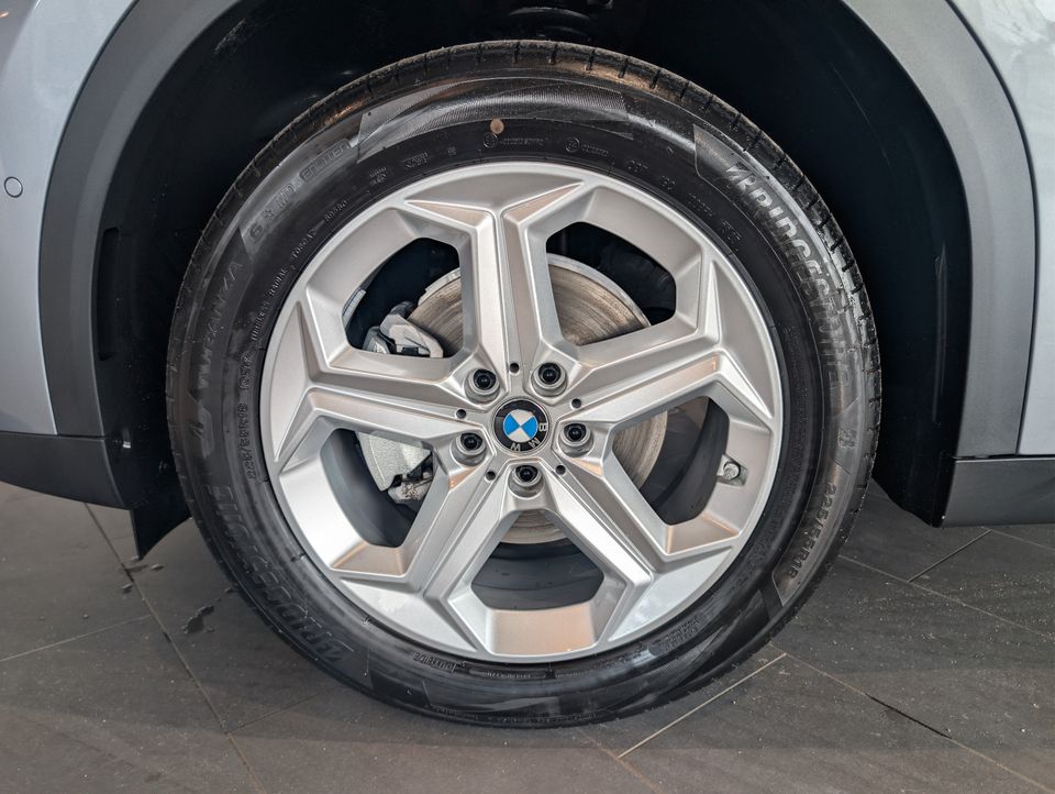 BMW X2 sDrive20d Steptronic DCT Navi DSG Bluetooth foto 4