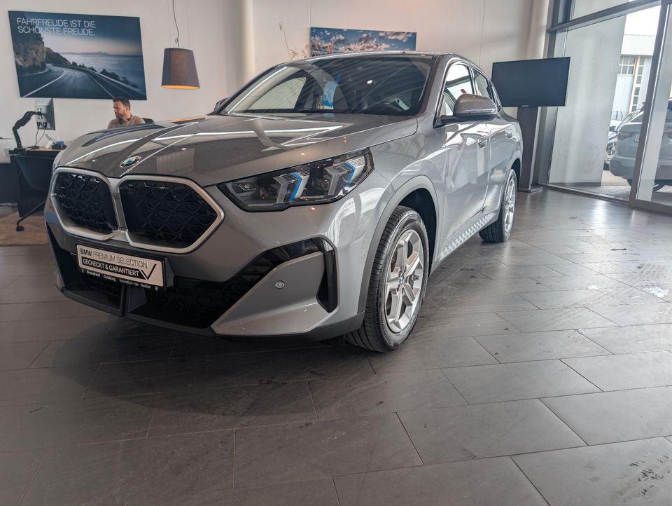 BMW X2 sDrive20d Steptronic DCT Navi DSG Bluetooth foto 5
