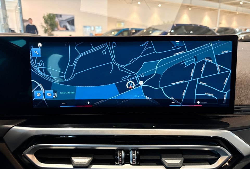 BMW 320d xDrive Automatik Sport Aut. Klimaaut. RFT foto 13