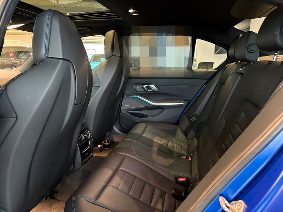 BMW 320d xDrive Automatik Sport Aut. Klimaaut. RFT foto 23