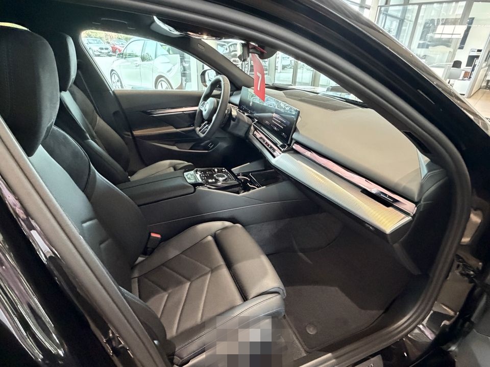 BMW 520d xDrive M Sportpaket AHK Komfortzugang foto 12