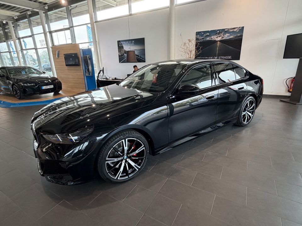 BMW 520d xDrive M Sportpaket AHK Komfortzugang foto 3