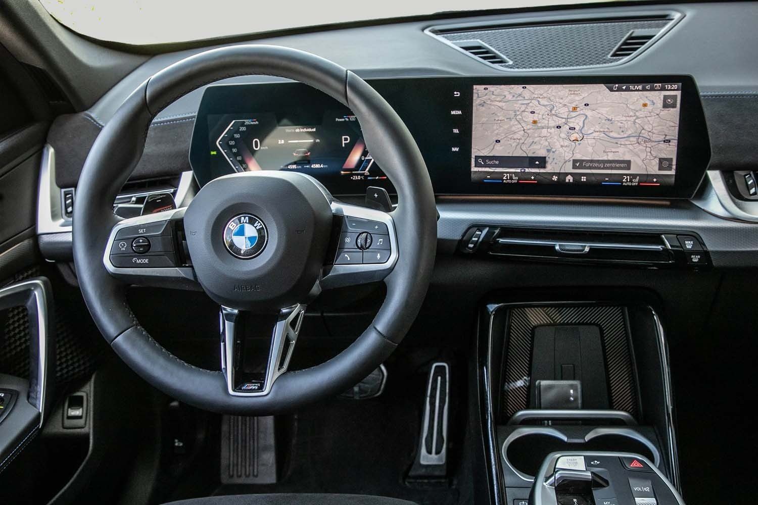 BMW X1 sDrive18i M Sportpaket Pano AHK adLED RfKamra foto 13