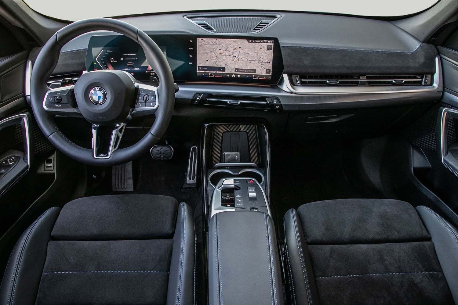 BMW X1 sDrive18i M Sportpaket Pano AHK adLED RfKamra foto 4