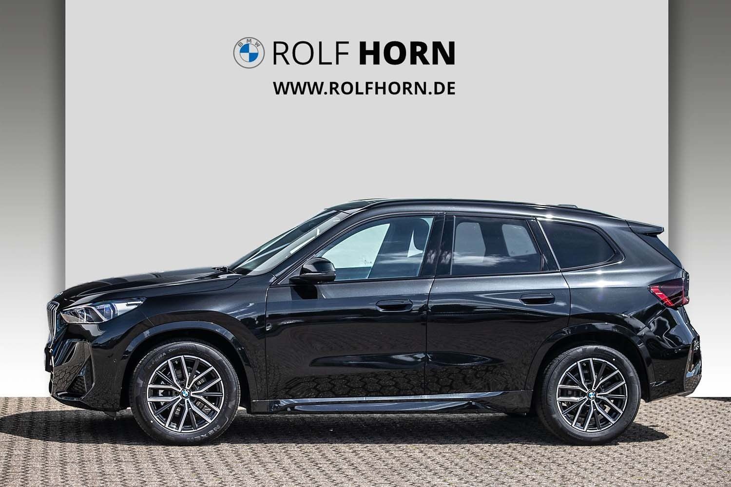 BMW X1 sDrive18i M Sportpaket Pano AHK adLED RfKamra foto 6