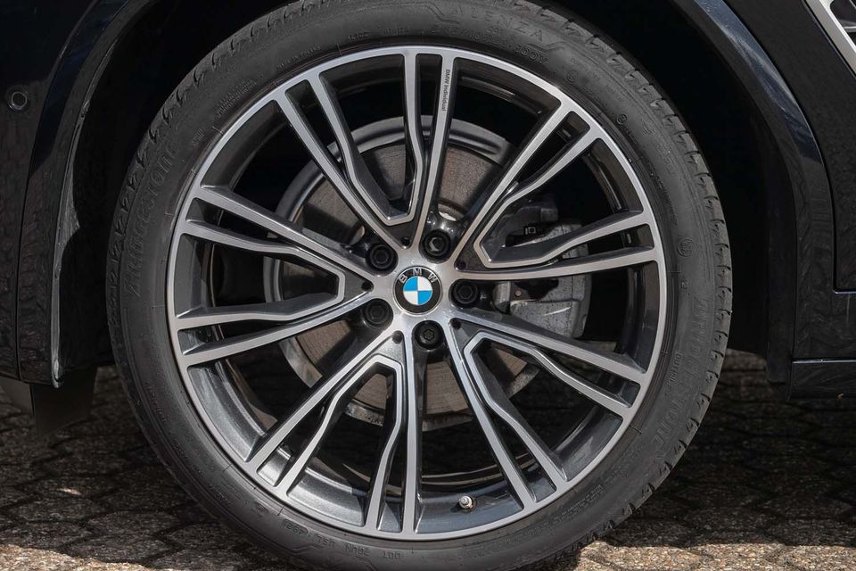 BMW X4 xDrive20i M Sportpaket HeadUp Pano Laser RFK foto 5