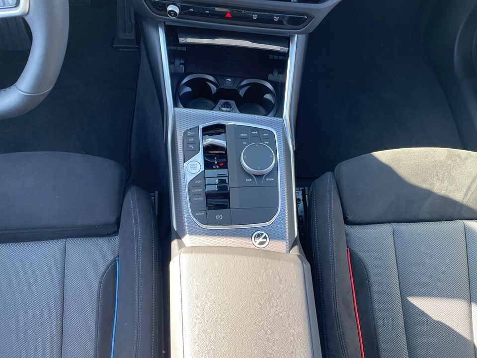 BMW 330d xDrive Touring M Sport + GARANTIE-bis-05.30 foto 12