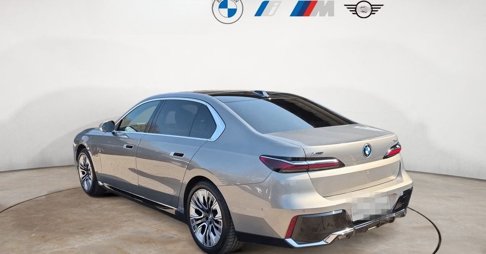 BMW 750e xDrive M Sport + GARANTIE-bis-01.2030 foto 4