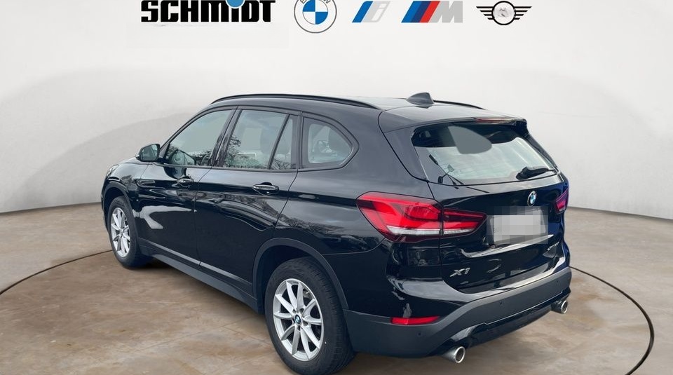 BMW X1 xDrive20i Advantage + GARANTIE foto 4