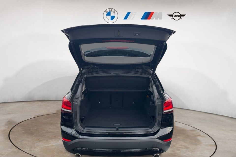 BMW X1 xDrive20i Advantage + GARANTIE foto 5