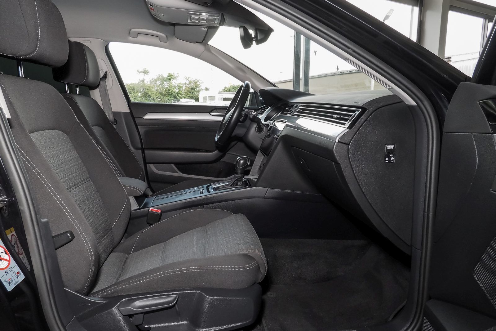 Volkswagen Passat Variant Business 2.0 TDI 4M DSG 147 kw, S foto 6