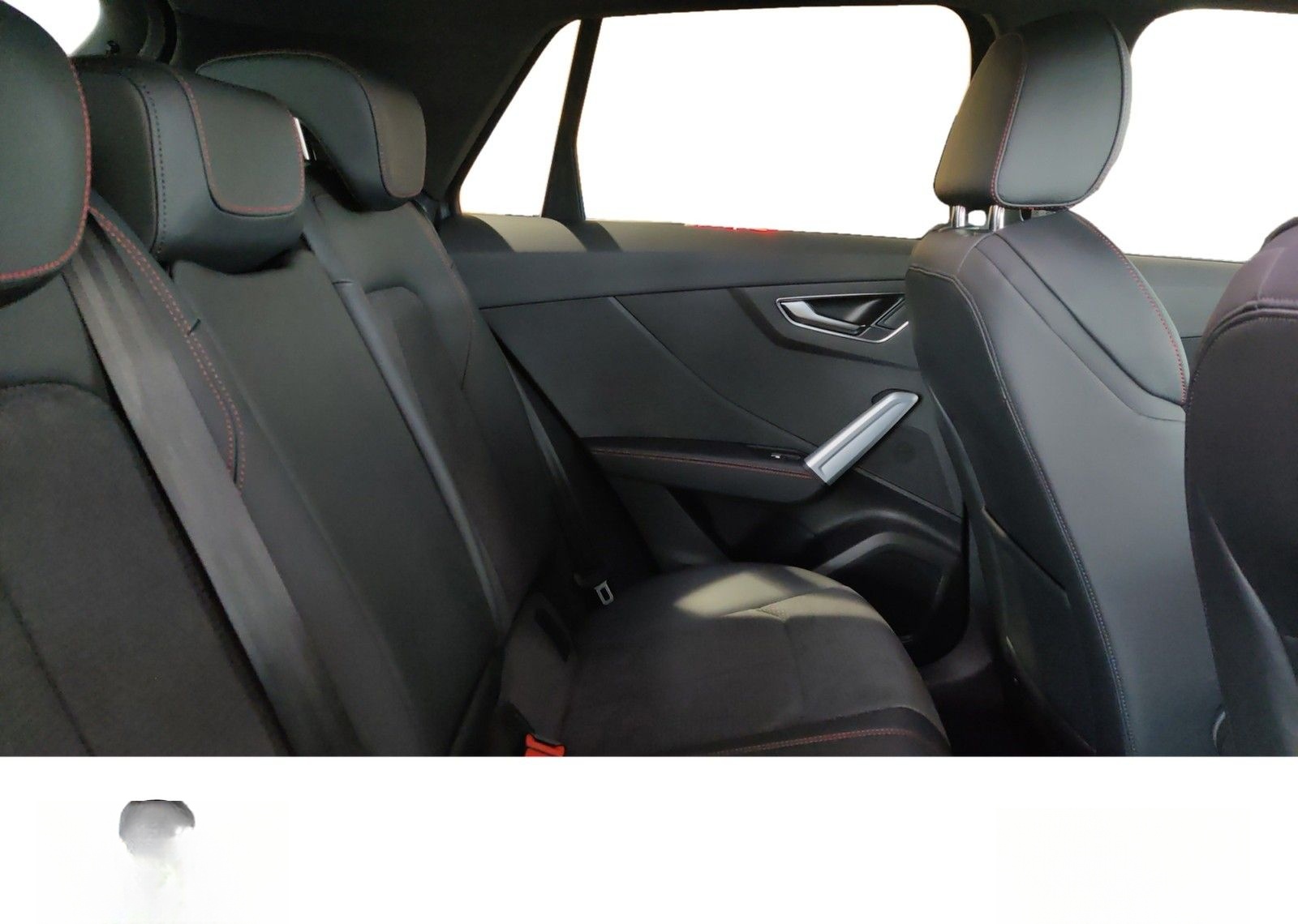 Audi Q2 S line 35 TFSI S tronic 2x S LINE+AHK+MATRIX foto 14