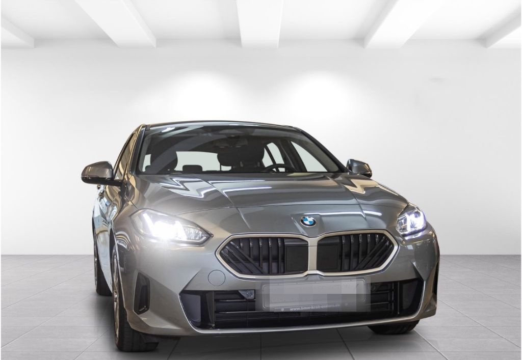 BMW 120 + Navi+DAB+LED+SHZ+Rückfahrkam.+Temp+PDCv+h foto 2