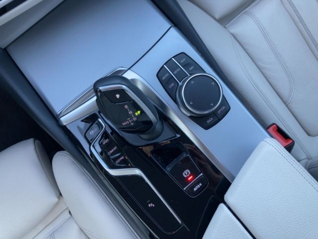 BMW 520 d Limousine Leder HeadUp Driv.Assist.Prof Ha foto 11