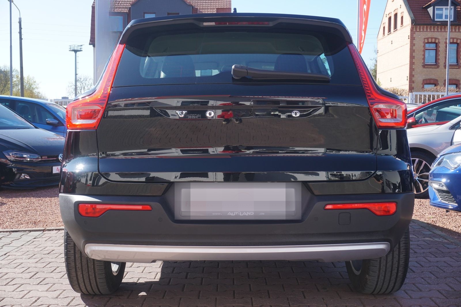 Volvo XC40 1.5 Momentum Pro 2WD LED Navi AHK Kamera foto 4