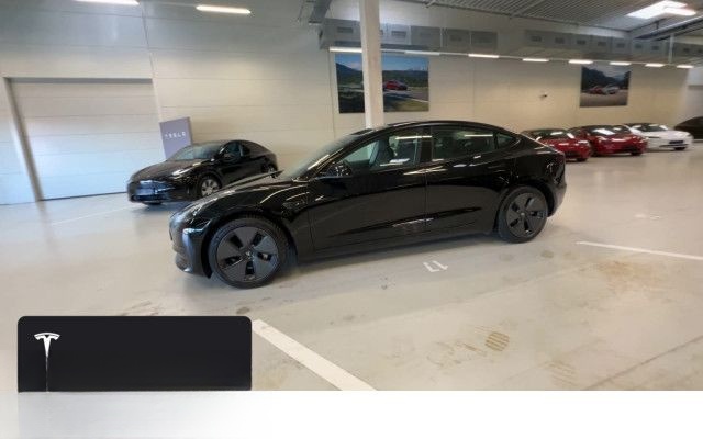 Tesla Model 3 Rear-Wheel Drive foto 8