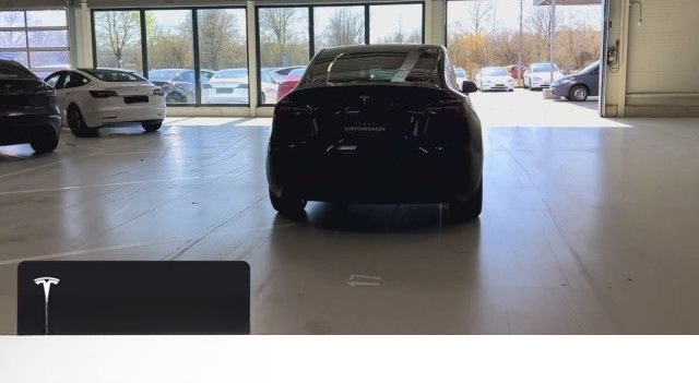 Tesla Model Y Rear-Wheel Drive foto 15