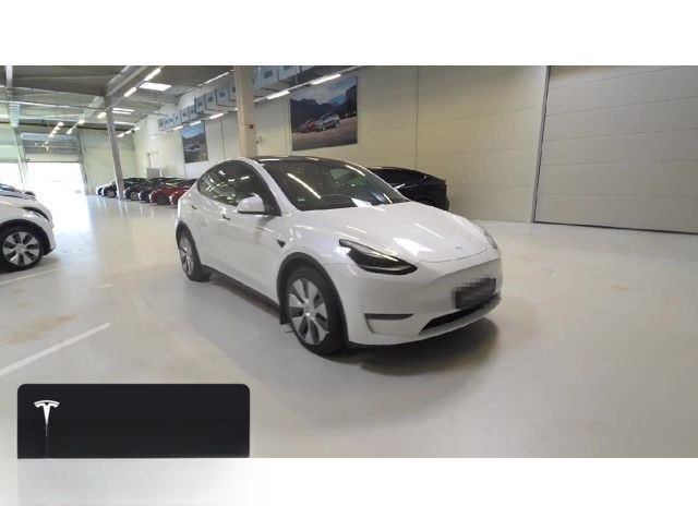 Tesla Model Y Long Range AWD foto 11