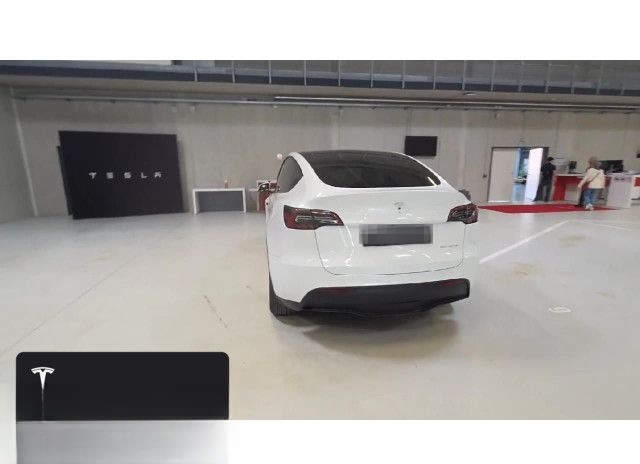 Tesla Model Y Long Range AWD foto 21