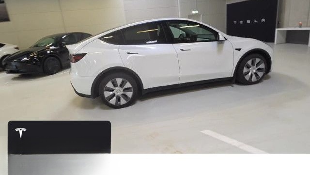 Tesla Model Y Long Range AWD foto 5
