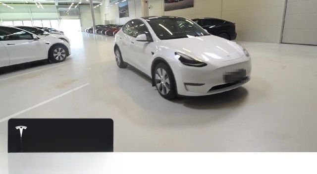 Tesla Model Y Long Range AWD foto 9