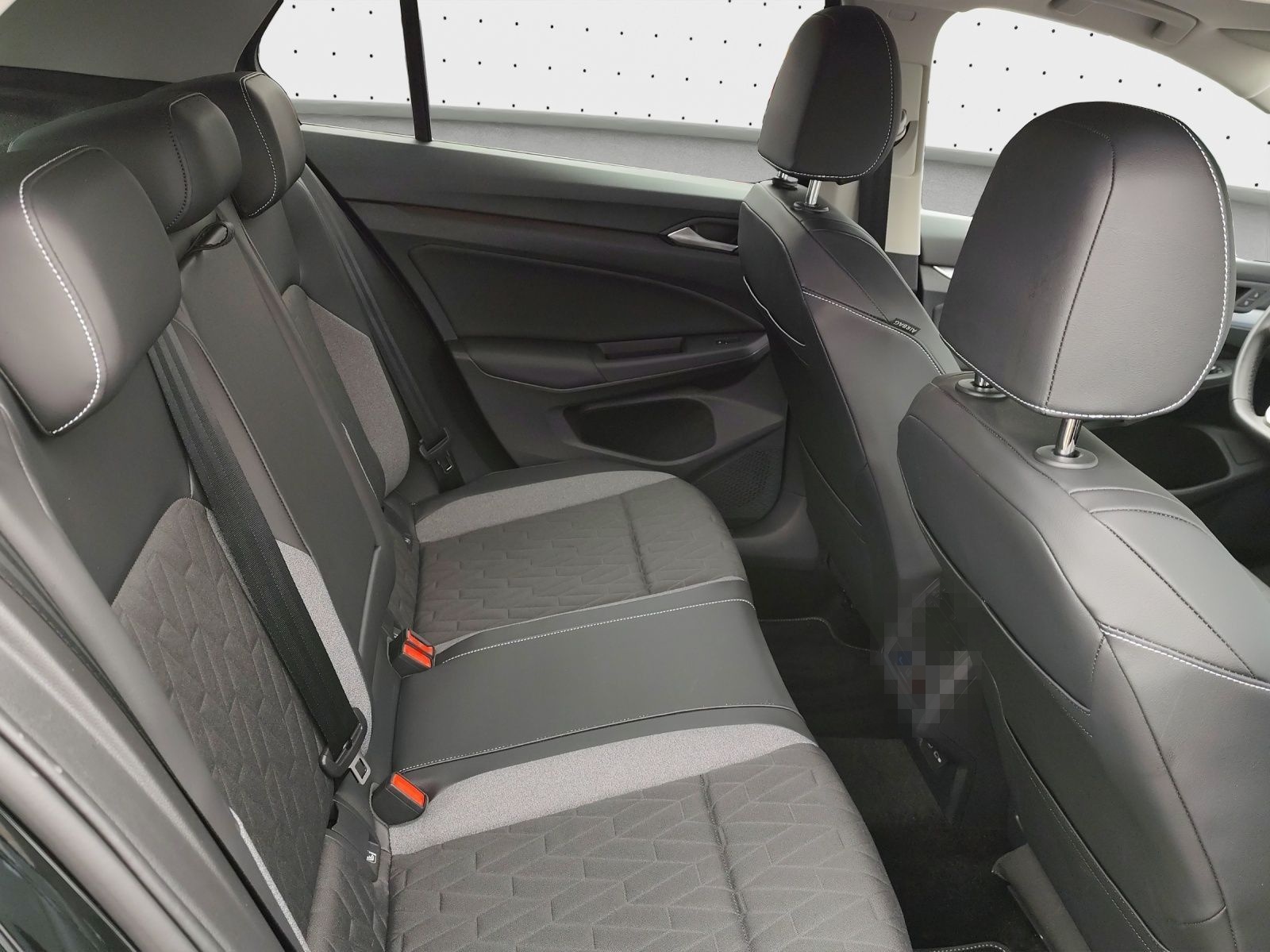 Volkswagen Golf VIII 1.5 eTSI DSG GOAL*IQ.LIGHT*AHK*KAMERA* foto 19