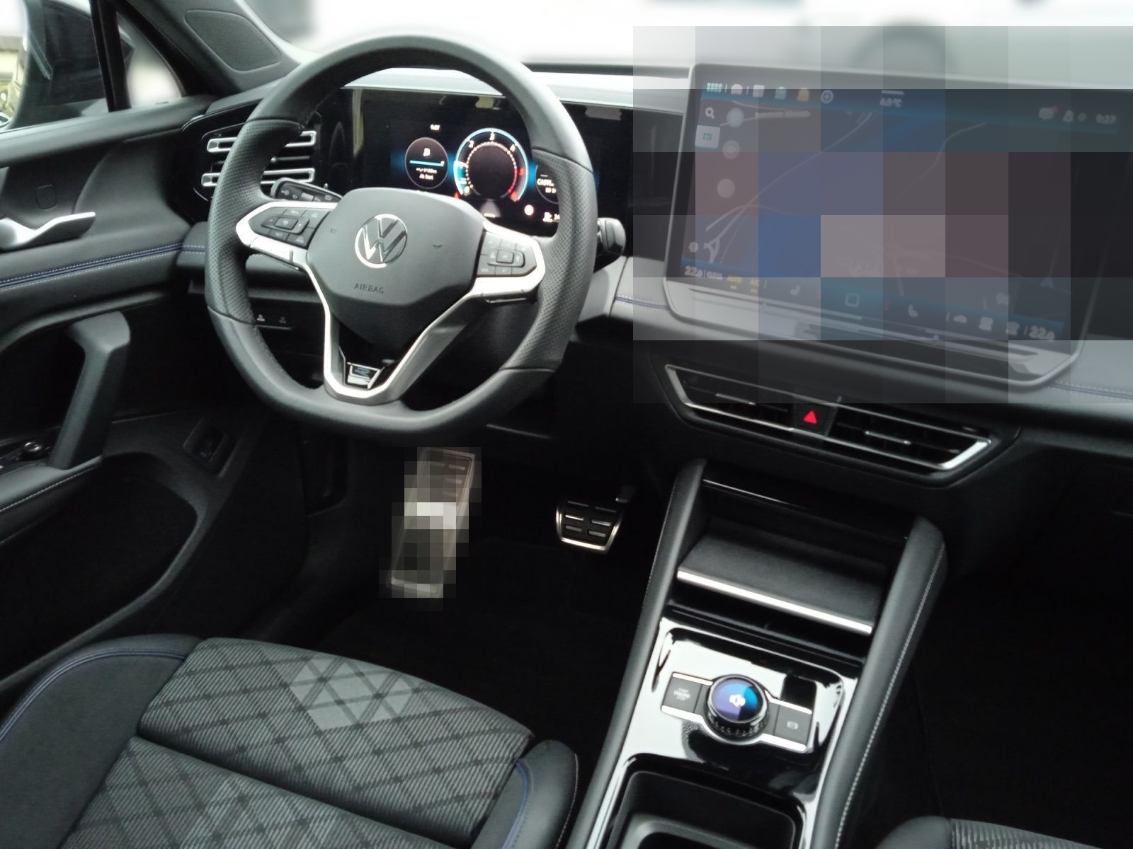 Volkswagen Tiguan R-Line 2.0TDI DSG/ Pano, Matrix, HuD, AHK foto 11
