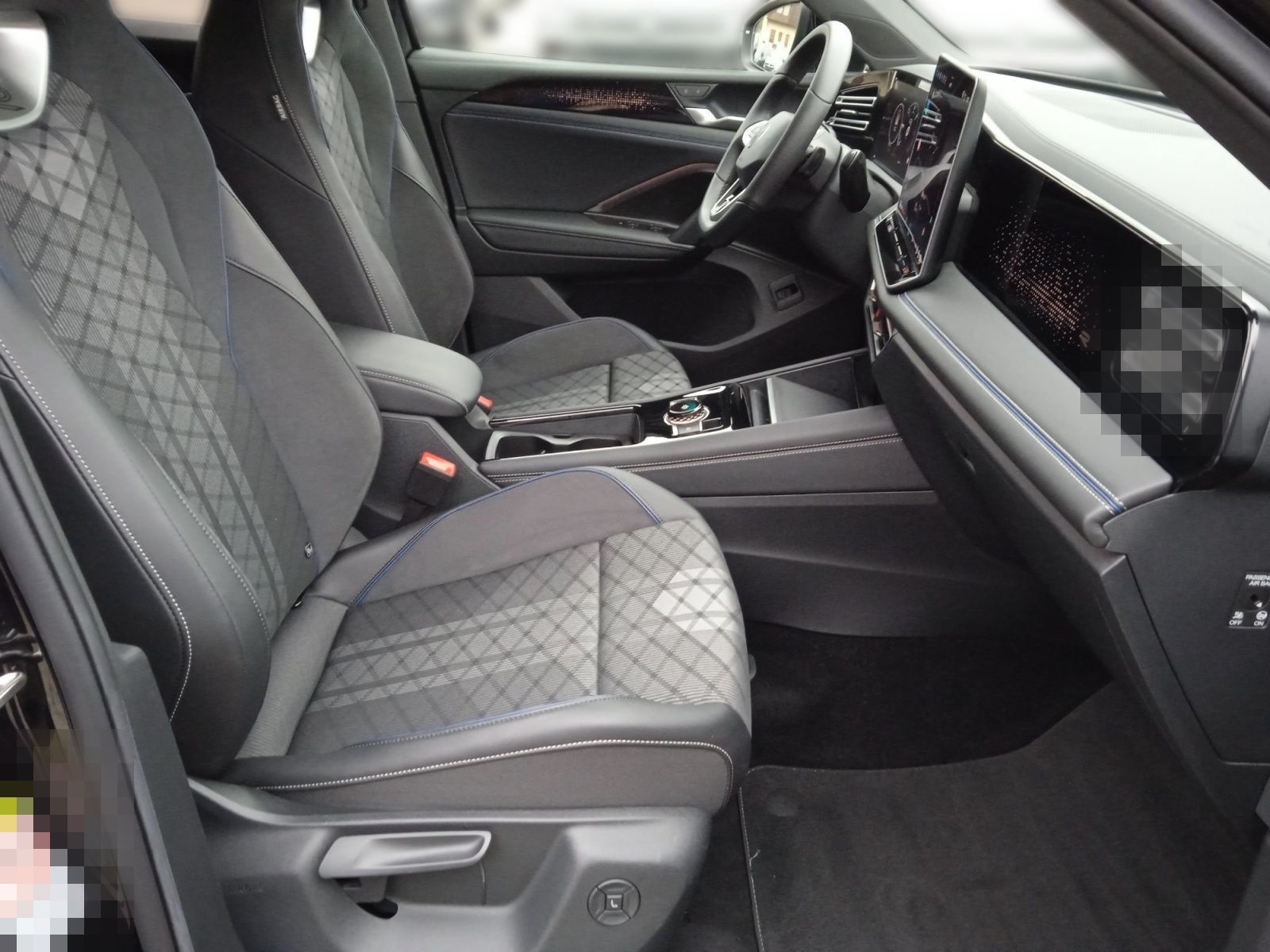 Volkswagen Tiguan R-Line 2.0TDI DSG/ Pano, Matrix, HuD, AHK foto 15