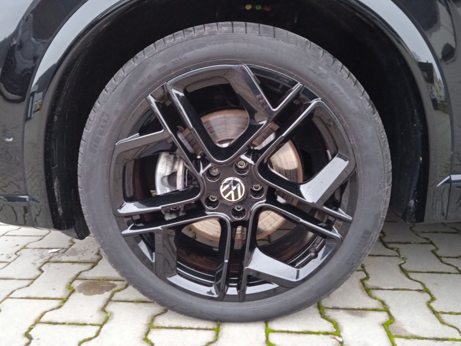 Volkswagen Tiguan R-Line 2.0TDI DSG/ Pano, Matrix, HuD, AHK foto 8