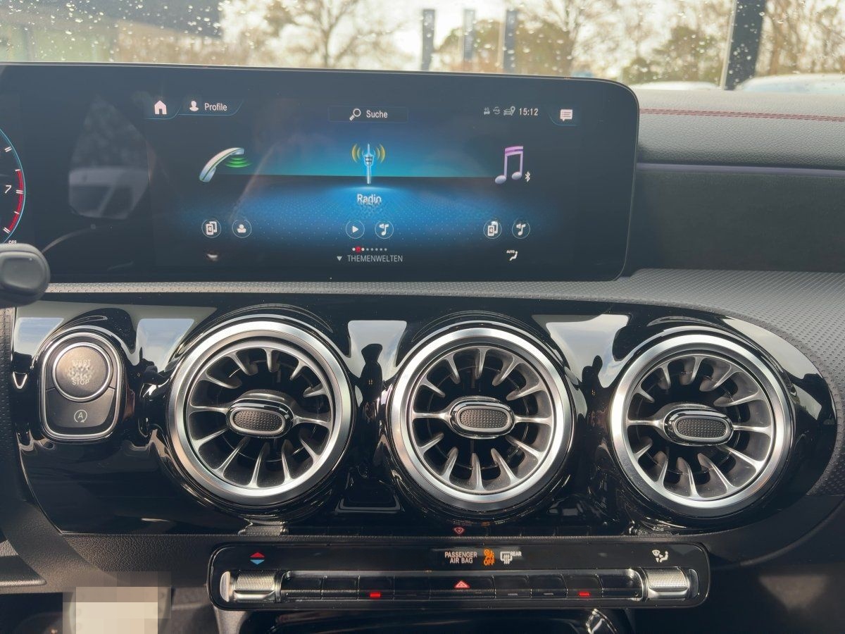Mercedes-Benz Mercedes-AMG CLA 35 AMG Multibeam/R-Kamera/DAB foto 12