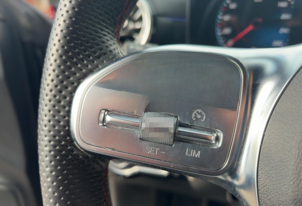 Mercedes-Benz Mercedes-AMG CLA 35 AMG Multibeam/R-Kamera/DAB foto 13