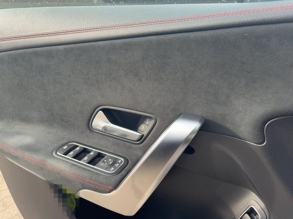 Mercedes-Benz Mercedes-AMG CLA 35 AMG Multibeam/R-Kamera/DAB foto 14