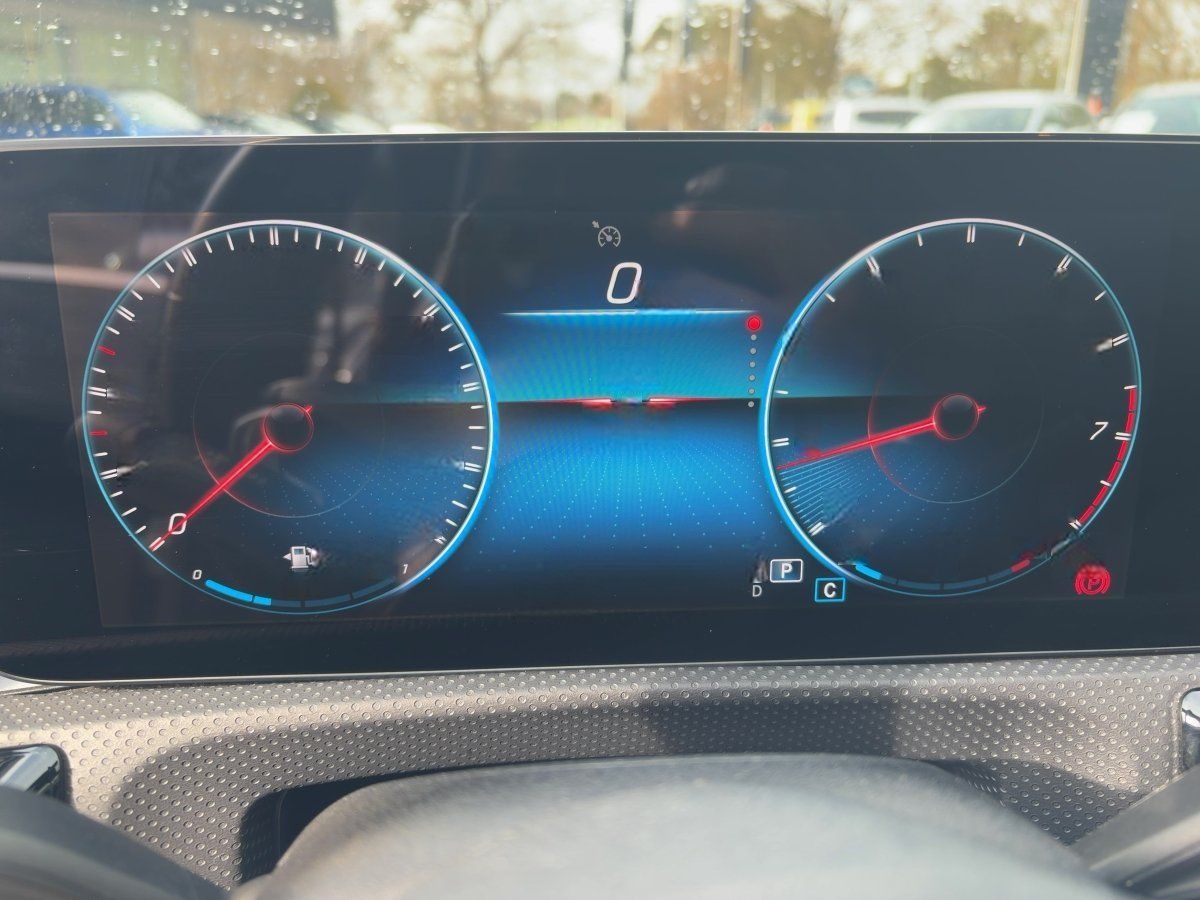 Mercedes-Benz Mercedes-AMG CLA 35 AMG Multibeam/R-Kamera/DAB foto 16