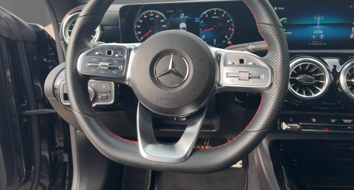 Mercedes-Benz Mercedes-AMG CLA 35 AMG Multibeam/R-Kamera/DAB foto 10