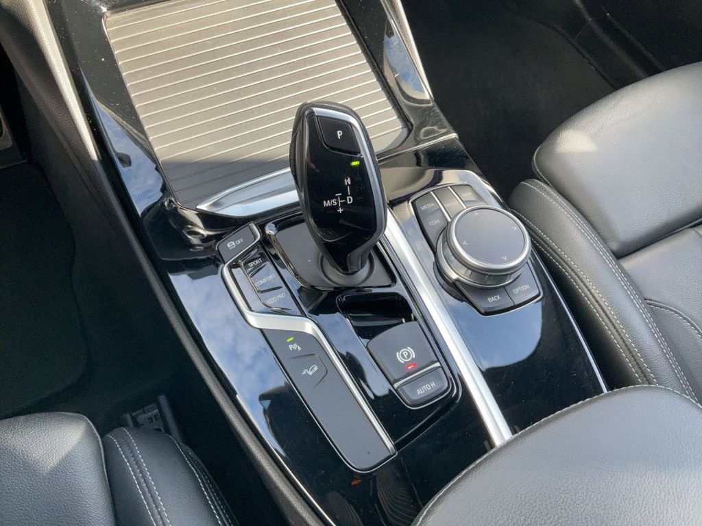 BMW X3 M40d LASER NAV HUD PAN KAMERA 20" AHK PDC SHZ foto 17