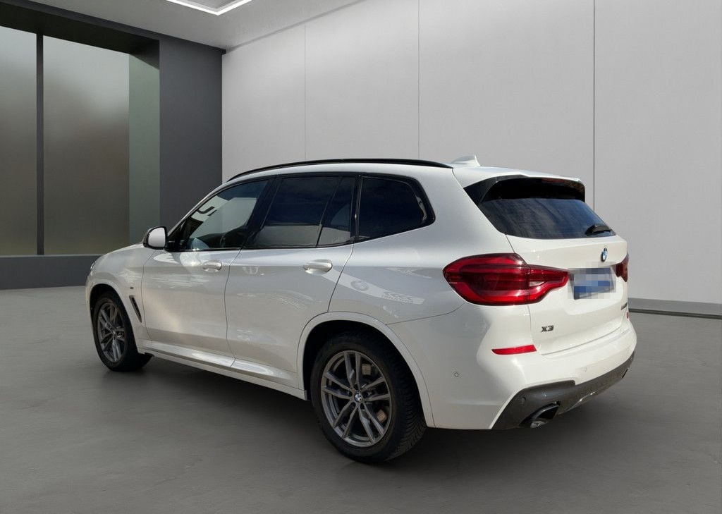 BMW X3 M40d LASER NAV HUD PAN KAMERA 20" AHK PDC SHZ foto 4