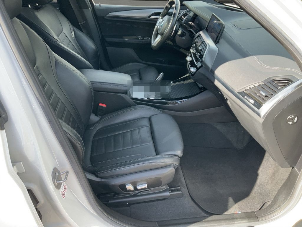 BMW X3 M40d LASER NAV HUD PAN KAMERA 20" AHK PDC SHZ foto 7