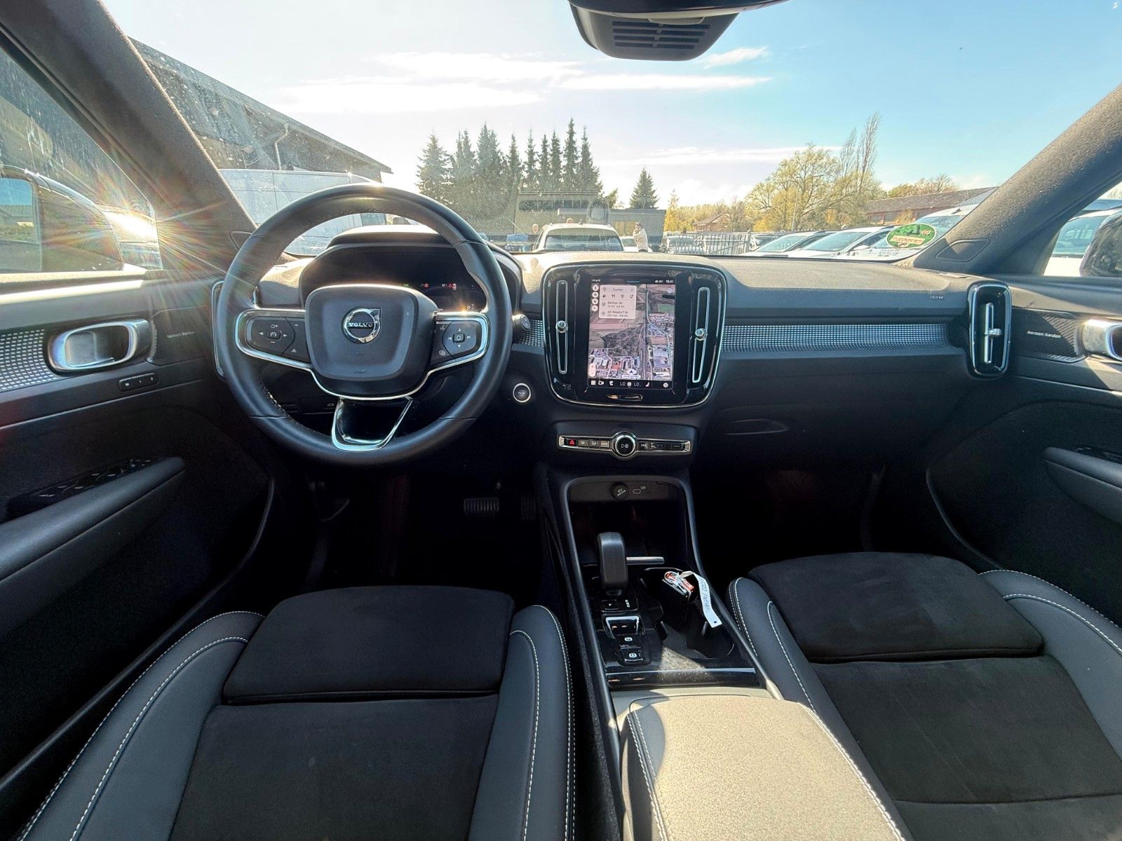 Volvo XC40 B4 Plus Dark AUTOMATIK*LEDER* foto 15